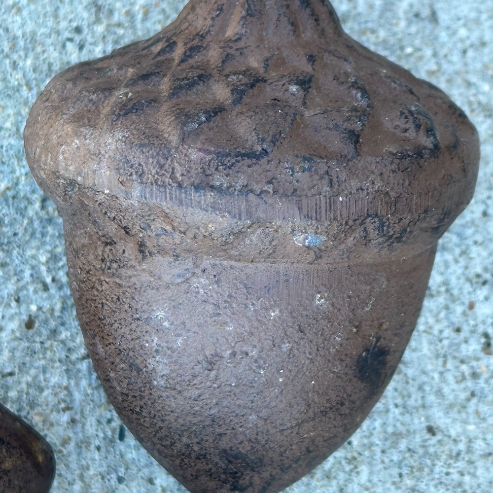 Rustic cast-iron, Brown Acorn Decor Set - Picture 2 of 2